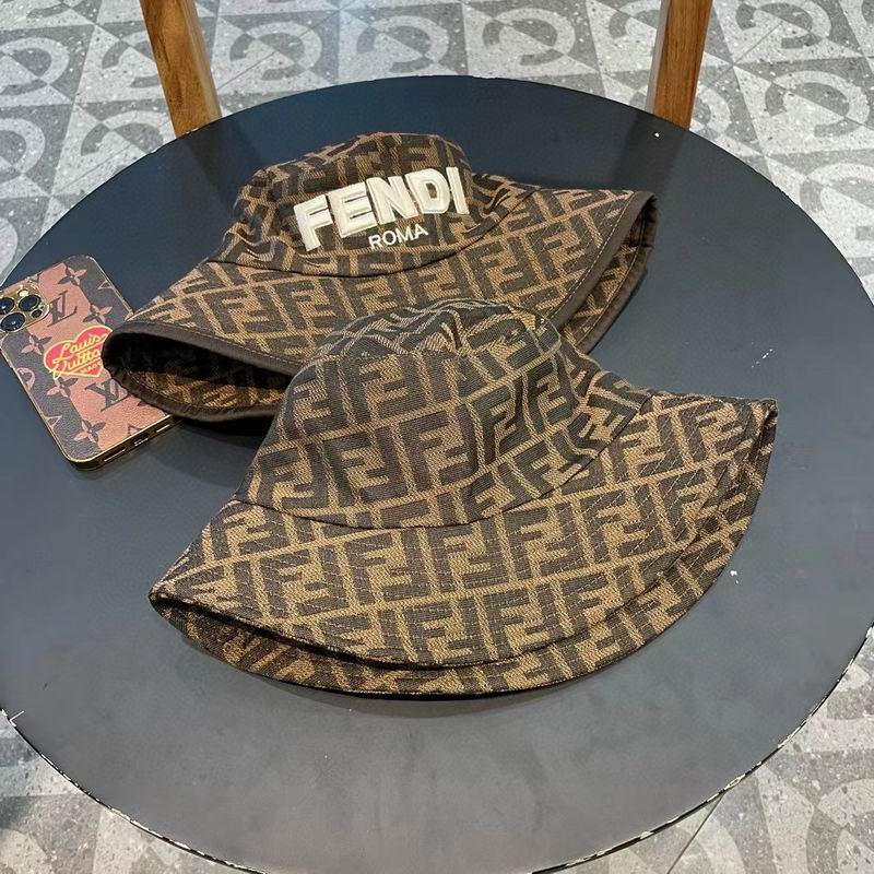 Fendi hat 061001